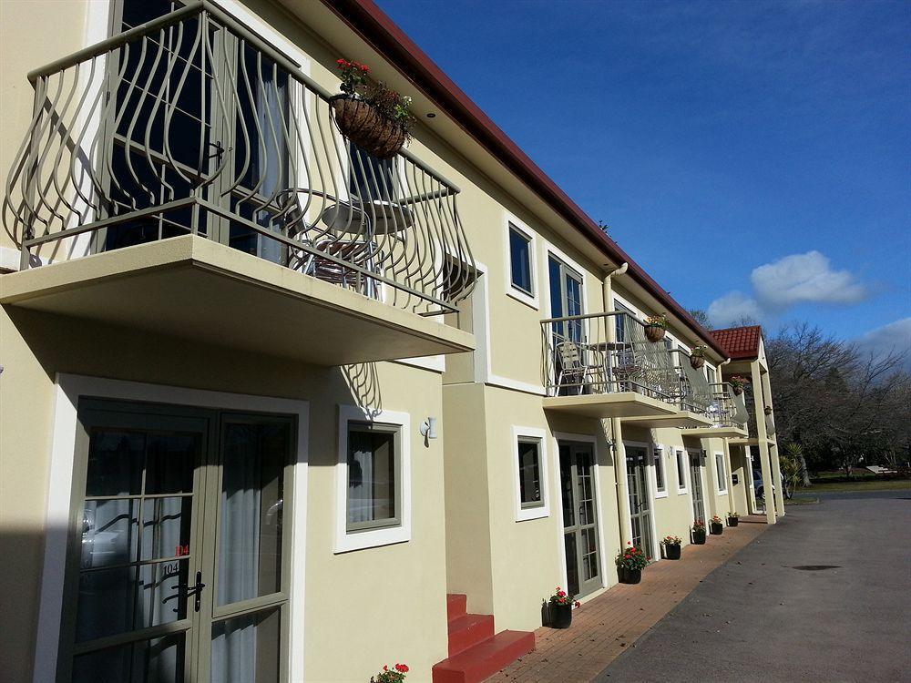 New Castle Motor Lodge Роторуа Экстерьер фото
